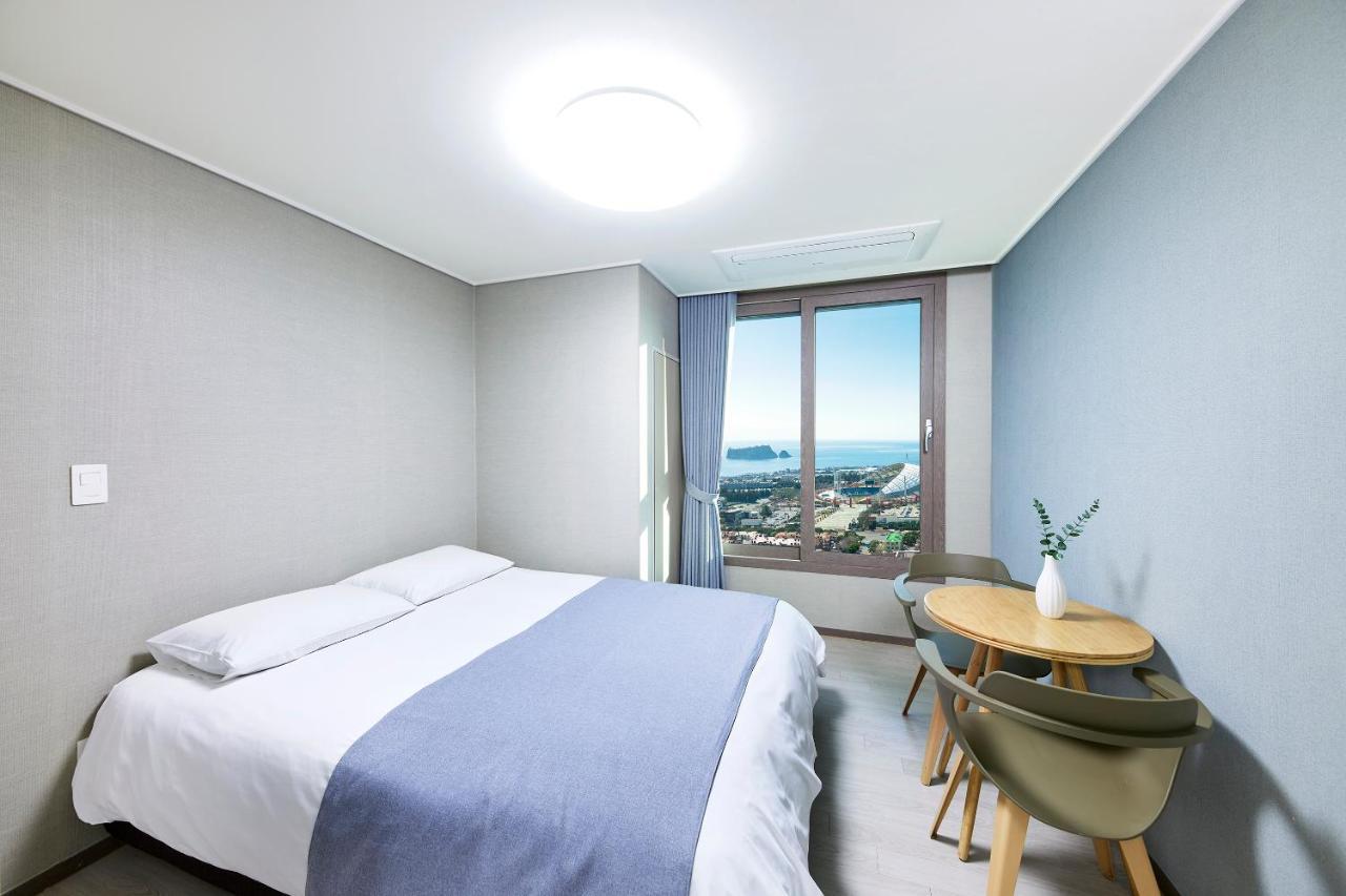 Bridge Residence Hotel Σεογκουίπο Εξωτερικό φωτογραφία