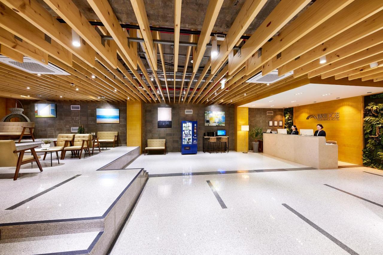 Bridge Residence Hotel Σεογκουίπο Εξωτερικό φωτογραφία