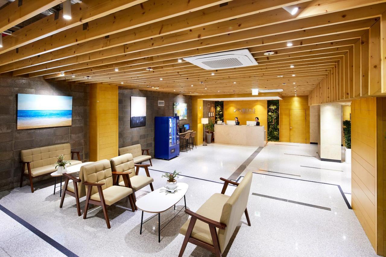 Bridge Residence Hotel Σεογκουίπο Εξωτερικό φωτογραφία