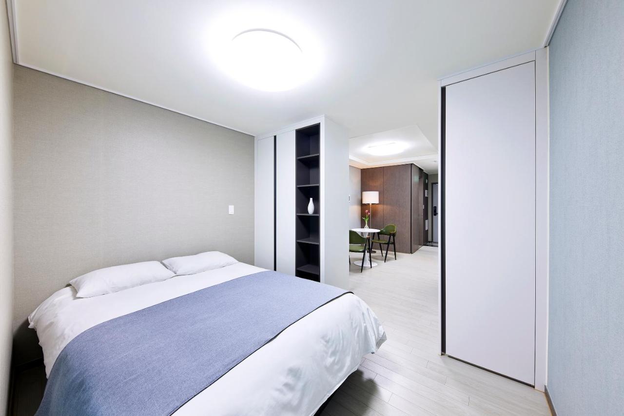 Bridge Residence Hotel Σεογκουίπο Εξωτερικό φωτογραφία